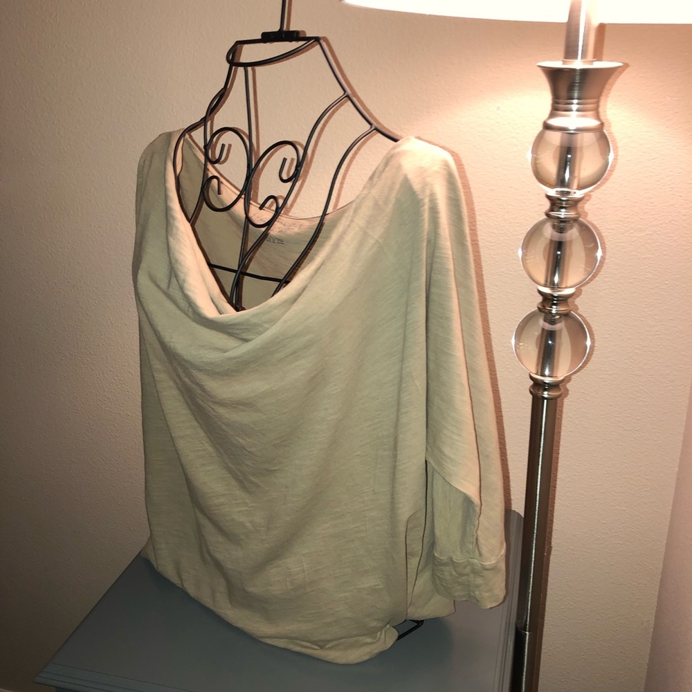 Rachel cowl-neck 3/4 sleeve tee.